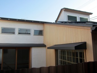 越屋根「高円寺の家」
